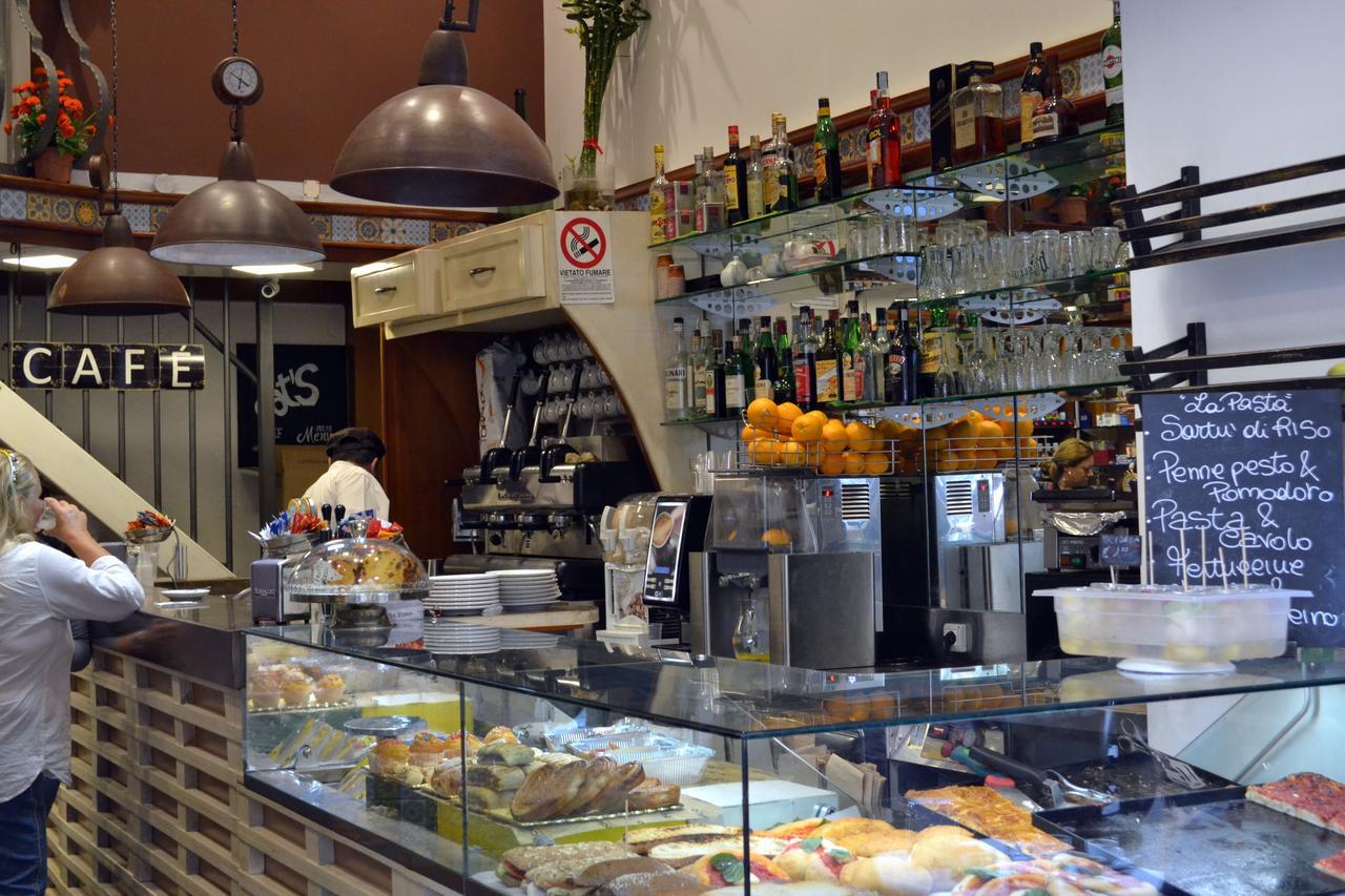 Le Stanze Di Dolly Acomodação com café da manhã Nápoles Exterior foto